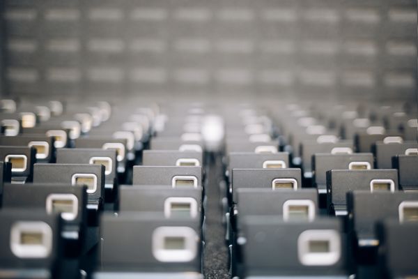 manfaat sewa alat interpreter jogja